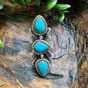 Sterling Silver Triple Turquoise Crawler Ring – Wide Stamped Band – Size 7.25